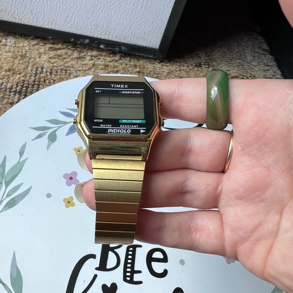 Timex Indiglo Digital Men Gold Tone Alarm Chrono Quartz Watch. - Picture 4 of 15